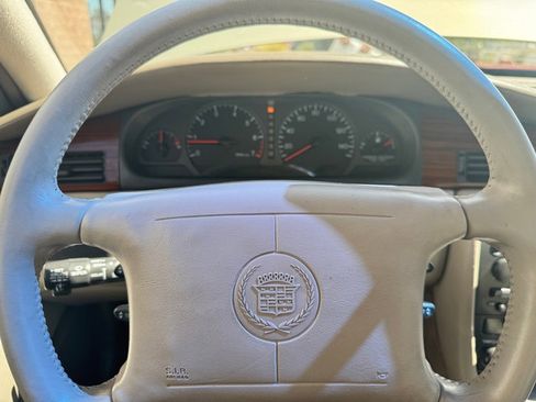 Used 1996 Cadillac Seville SLS image 38