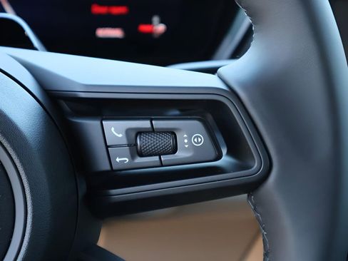 New 2026 Porsche Macan 4S Electric image 31