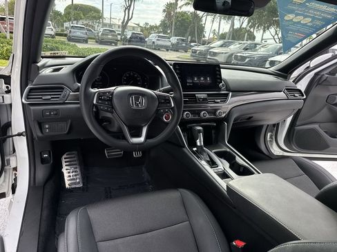 Used 2020 Honda Accord Sport image 35
