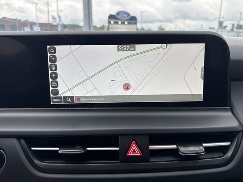 New 2026 Kia Seltos SX w/ SX Sunroof Package image 36