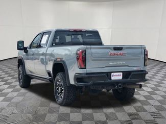 Used 2024 GMC Sierra 2500 AT4X AWD/4WD video 3