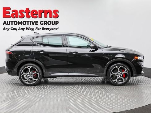 Used 2024 Alfa Romeo Tonale Veloce AWD/4WD image 4