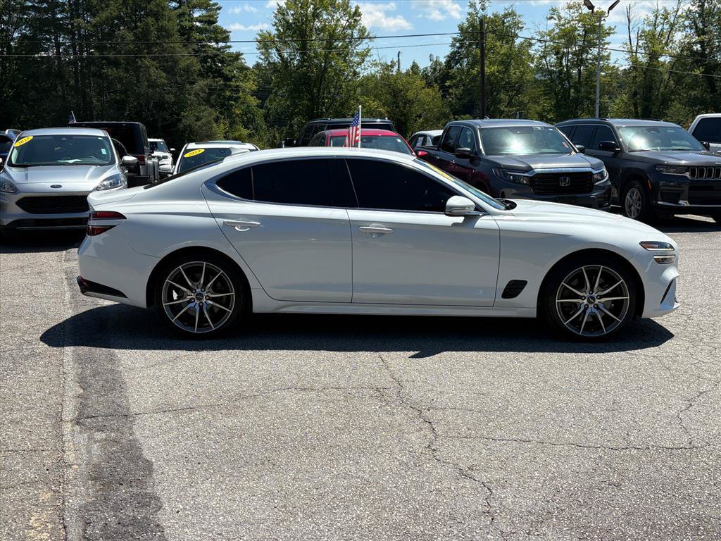 Used 2023 Genesis G70 3.3T RWD image 3