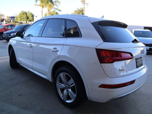 Used 2018 Audi Q5 2.0T Premium image 16
