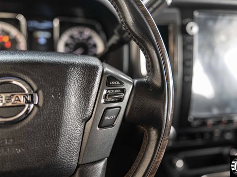 Used 2017 Nissan Titan Platinum Reserve image 23