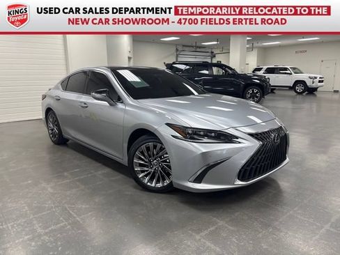 Used 2025 Lexus ES 350 Ultra Luxury FWD image 1