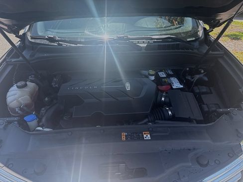 Used 2018 Lincoln MKX Reserve w/ Luxury Package AWD/4WD image 34