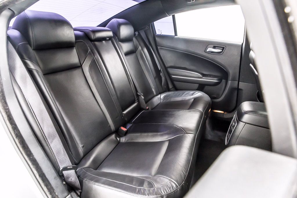 Used 2022 Dodge Charger SXT w/ Leather Interior Group RWD image 36