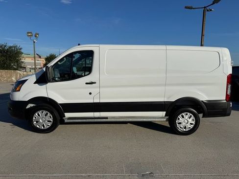 Used 2025 Ford Transit 250 Low Roof w/ Exterior Upgrade Package RWD image 10