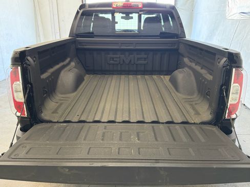 Used 2022 GMC Canyon AT4 w/ Trailering Package image 7