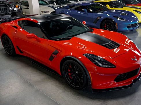 Used 2017 Chevrolet Corvette Grand Sport w/ Z07 Performance Package RWD image 47