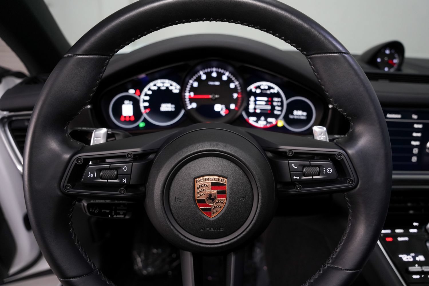 Used 2023 Porsche Panamera 4 Platinum Edition AWD/4WD image 46