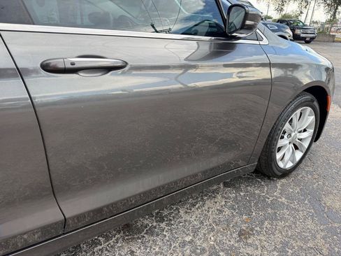 Used 2015 Chrysler 200 C FWD image 4