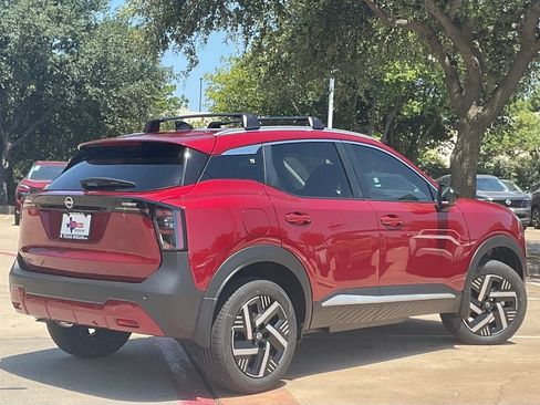 New 2026 Nissan Kicks SV w/ Cold Weather Package FWD image 4