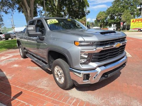 Used 2025 Chevrolet Silverado 2500 LT w/ Convenience Package AWD/4WD image 1