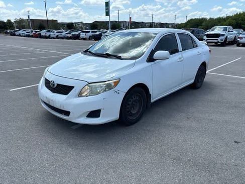 Used 2010 Toyota Corolla LE w/ LE EVP Pkg #1 FWD image 1