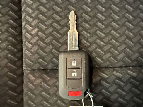 Used 2019 Mitsubishi Eclipse Cross LE AWD/4WD image 16
