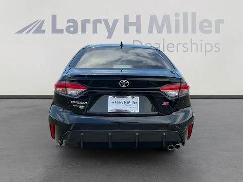 Used 2024 Toyota Corolla SE FWD image 4