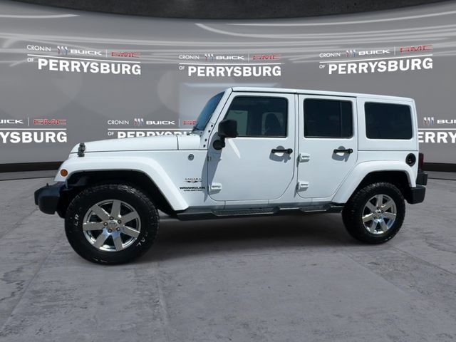 Used 2016 Jeep Wrangler Unlimited Sahara w/ Max Tow Package AWD/4WD image 4