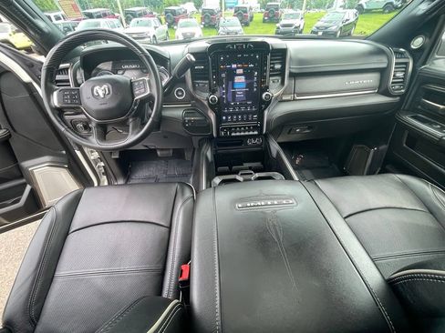 Used 2020 RAM 3500 Limited AWD/4WD image 3