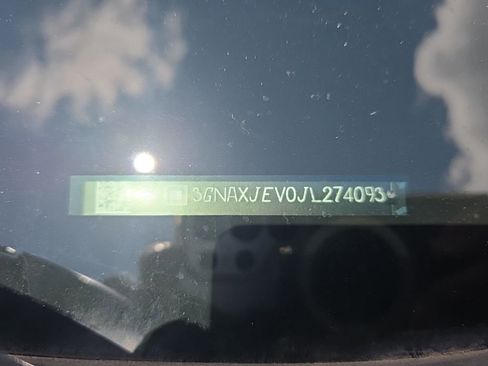 Used 2018 Chevrolet Equinox LT image 5