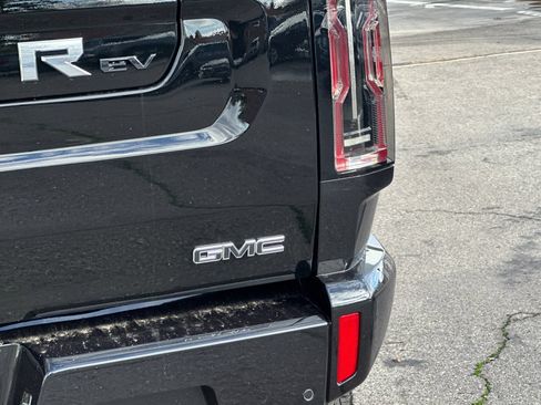 New 2025 GMC Hummer EV 2X AWD/4WD image 25