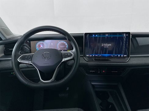 New 2025 Volkswagen Tiguan S image 19