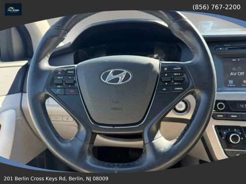 Used 2017 Hyundai Sonata Sport w/ Value Edition Package 02 FWD image 18