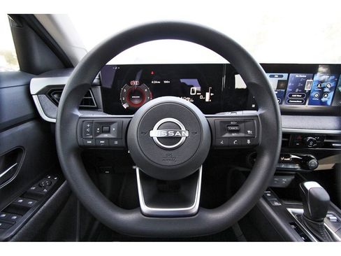 New 2026 Nissan Kicks SV w/ Illumination Package image 13