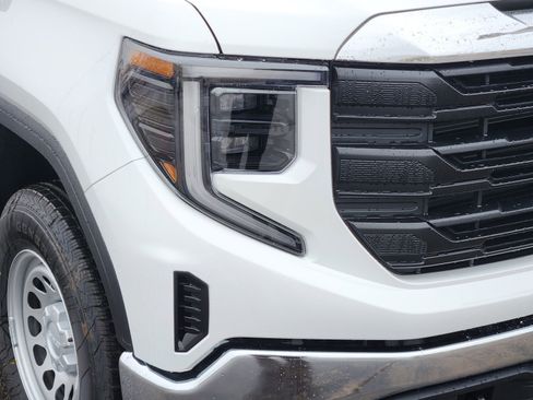 New 2026 GMC Sierra 1500 Pro w/ Pro Value Package image 10