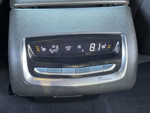 Certified 2024 Cadillac XT6 Premium Luxury w/ LPO, Floor Liner Package image 23