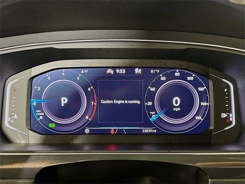 Used 2023 Volkswagen Tiguan SEL R-Line image 10