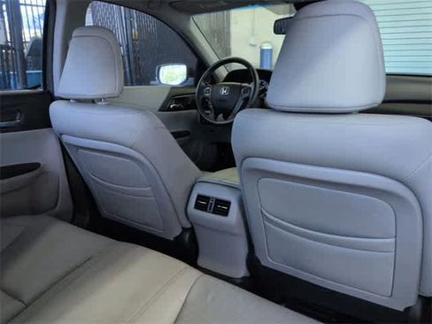 Used 2013 Honda Accord EX-L image 19