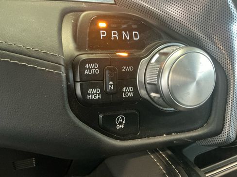 Used 2021 RAM 1500 Limited AWD/4WD image 29