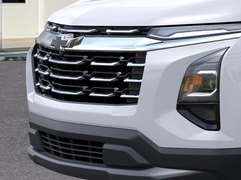 New 2026 Chevrolet Equinox LT AWD/4WD image 13