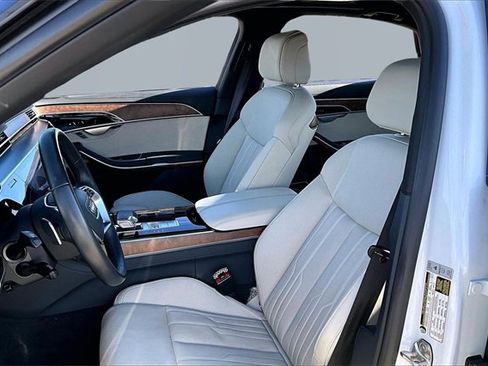 Used 2023 Audi A8 L 3.0T w/ Luxury Package image 27
