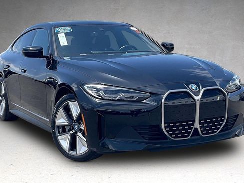 Used 2023 BMW i4 eDrive35 w/ Premium Package RWD image 2