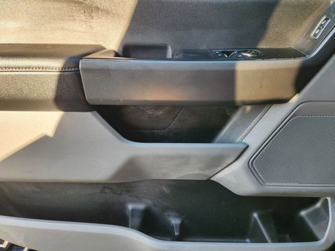 Used 2023 Ford F350 XLT image 24