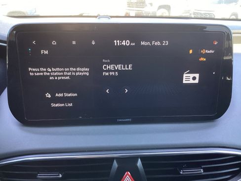 Used 2023 Hyundai Santa Fe SEL image 23