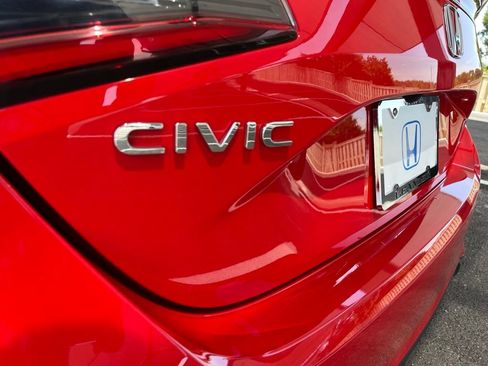 Used 2024 Honda Civic Sport image 8