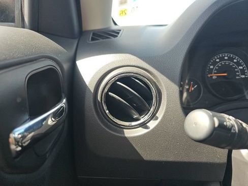 Used 2015 Jeep Patriot Sport w/ Power Value Group FWD image 33