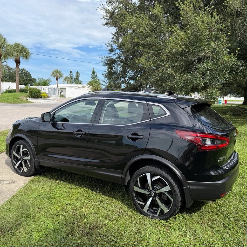 Used 2020 Nissan Rogue Sport SL AWD/4WD image 4