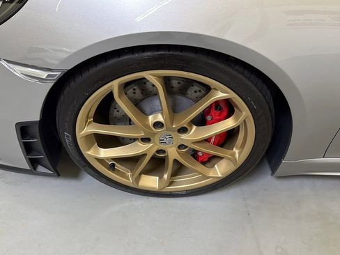 Used 2022 Porsche 718 Boxster Spyder RWD image 26