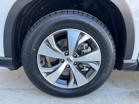 Certified 2022 Subaru Ascent Premium w/ Convenience Package AWD/4WD image 22