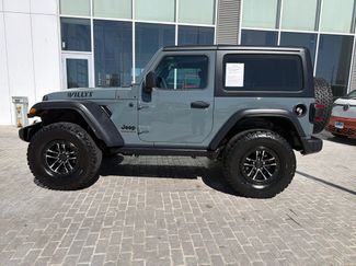 Used 2025 Jeep Wrangler Sport video 2