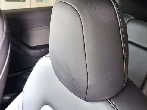 Used 2020 Tesla Model Y Long Range image 14