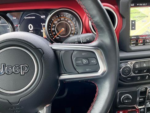 Used 2023 Jeep Gladiator Rubicon w/ Cold Weather Group AWD/4WD image 24