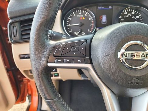 Used 2019 Nissan Rogue SL w/ Premium Package image 20