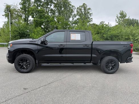 Used 2026 Chevrolet Silverado 1500 LT Trail Boss w/ LT Trail Boss Premium Package AWD/4WD image 2