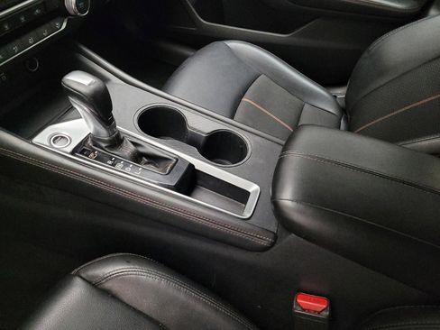 Used 2020 Nissan Altima 2.5 SR FWD image 26